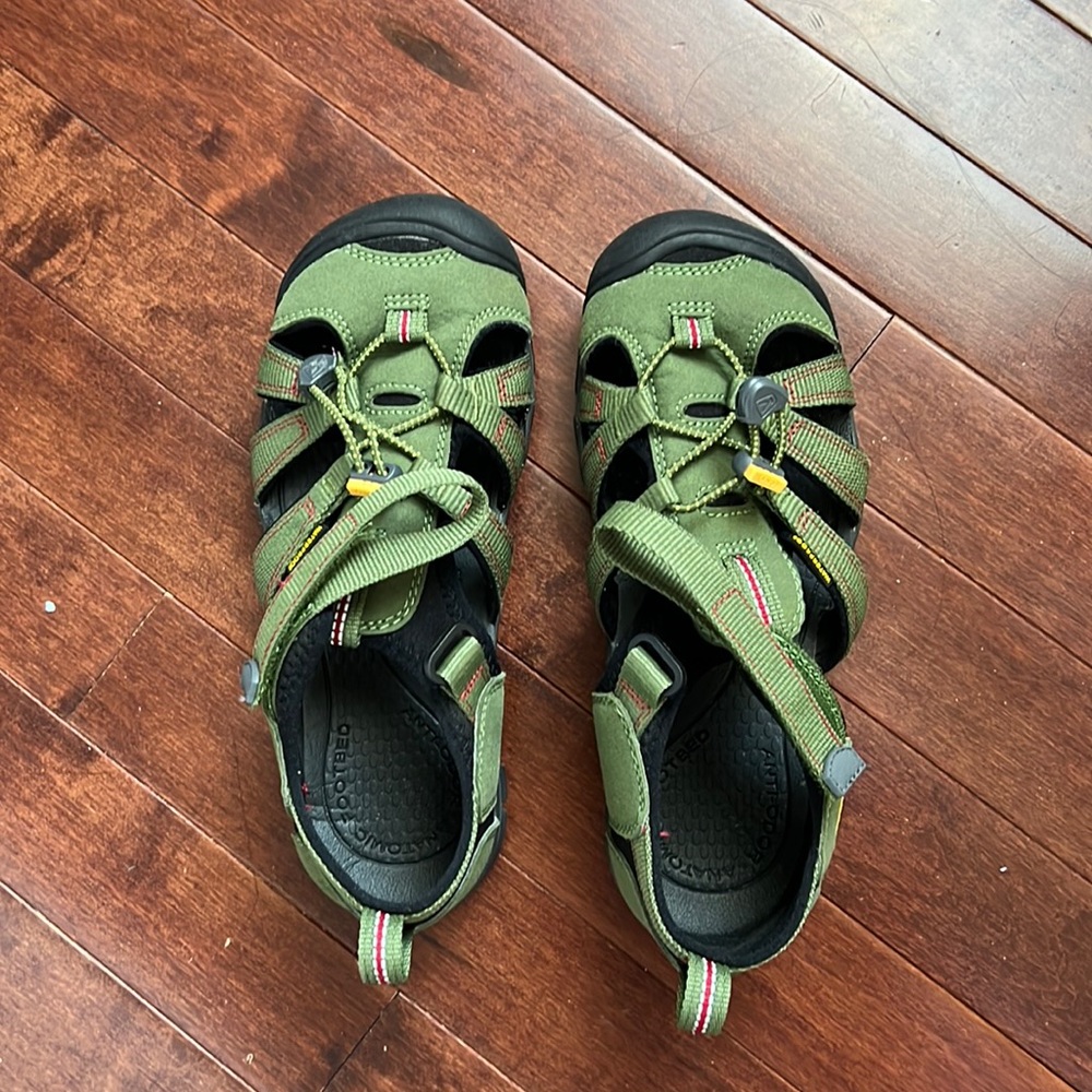 Keen sandals for boys